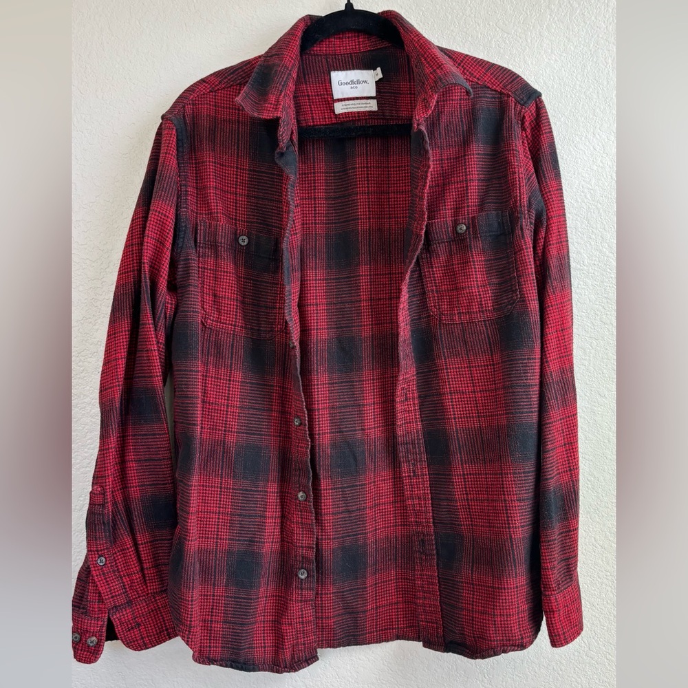 Goodfellow & Co Red and Black Checkered Men's Shirt